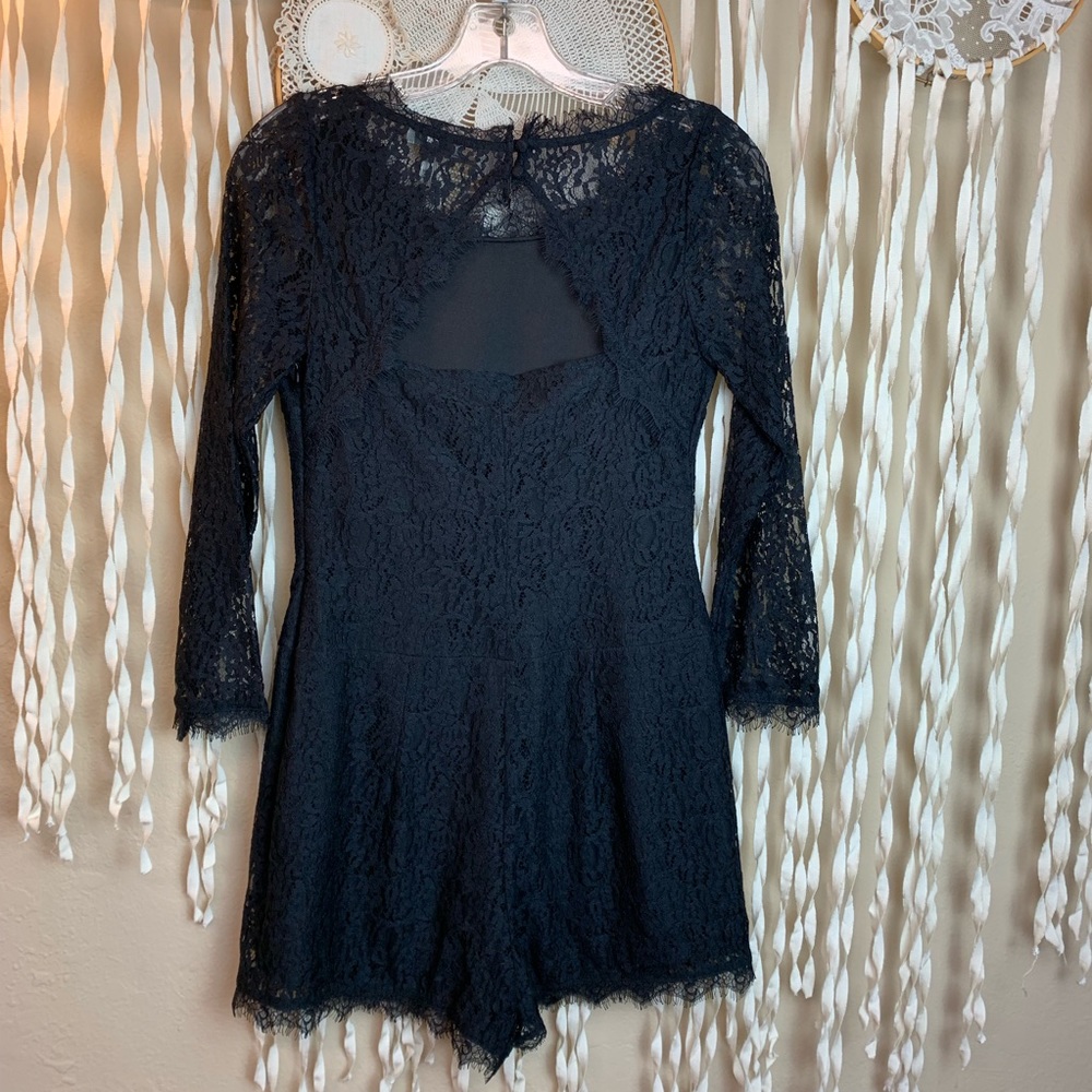 Joie Nali Black Lace Romper Size 0 - Picture 9 of 11